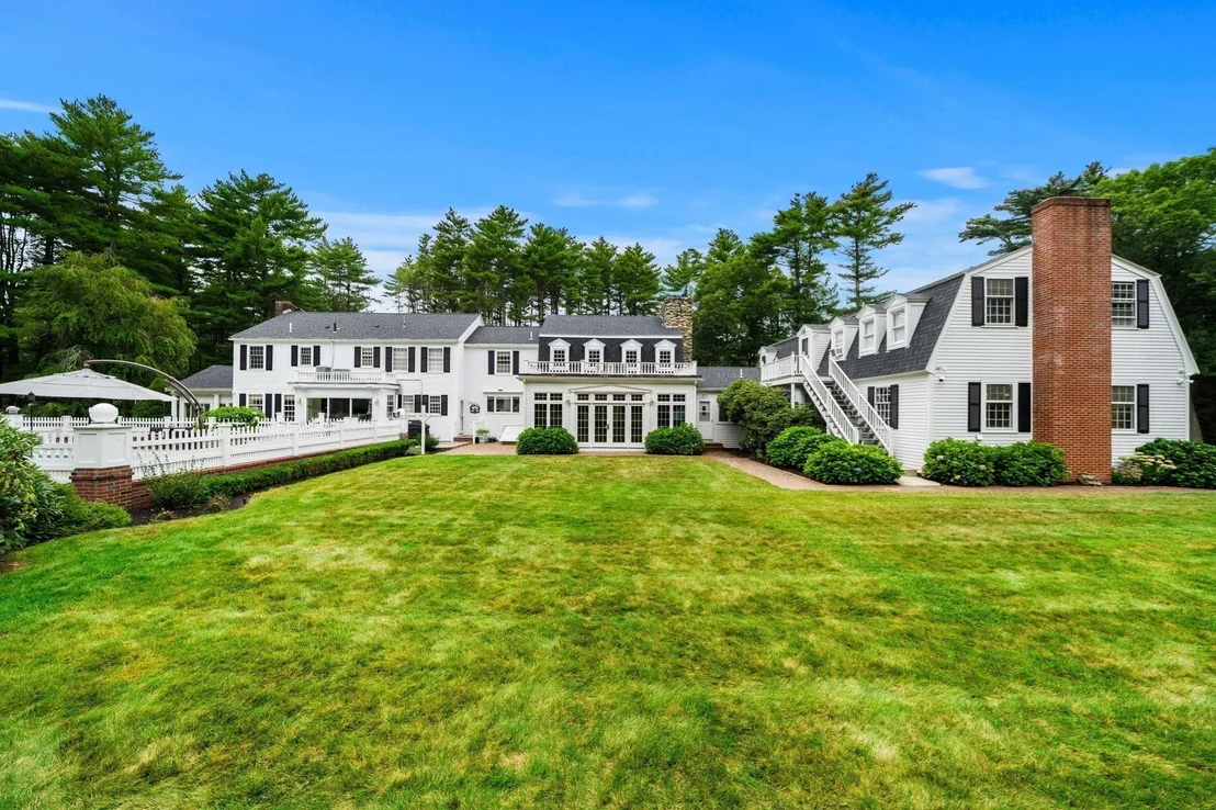 Photo of 28 Pineswamp Rd