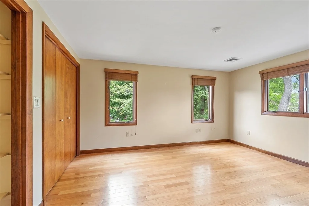 Photo of 35 Cox Lane