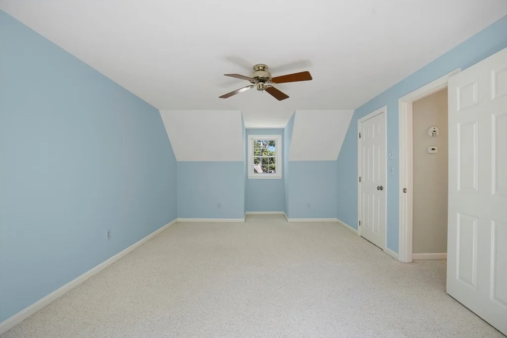 Photo of 29 Carleton Dr