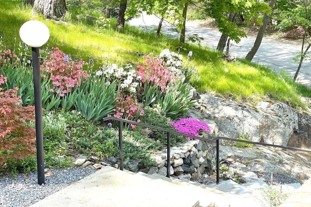 Photo of 7 Carmel Circle