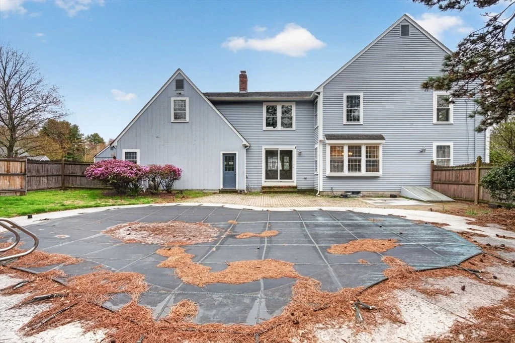 Photo of 10 Olympic Ln