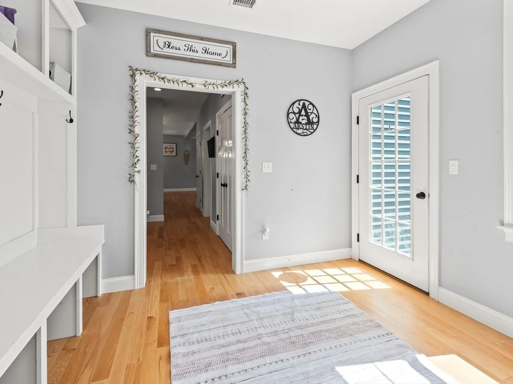 Photo of 25 Cobblestone Ln