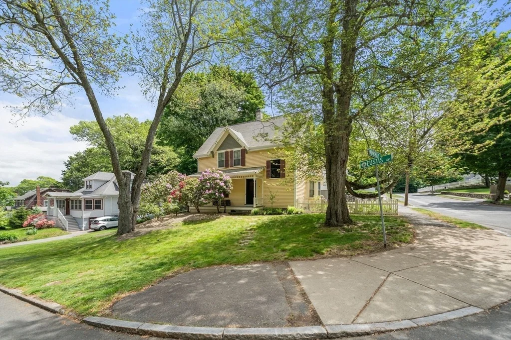 Photo of 22 Eustis Ave