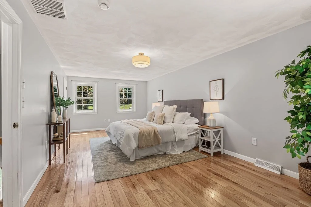 Photo of 394 Old Farm Rd