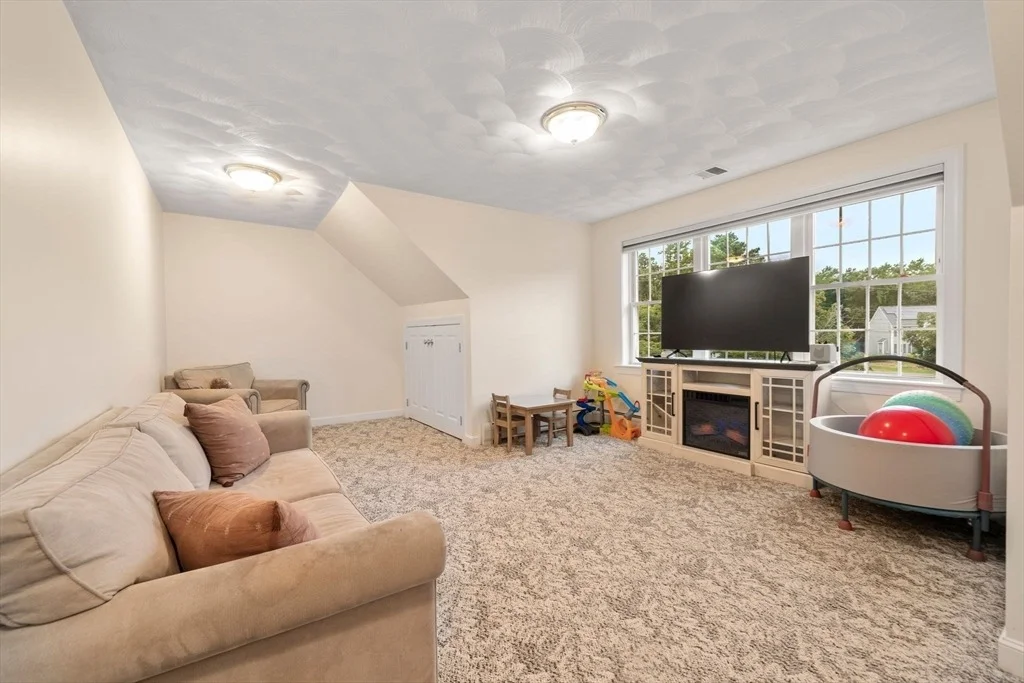 Photo of 30 Michael Rd