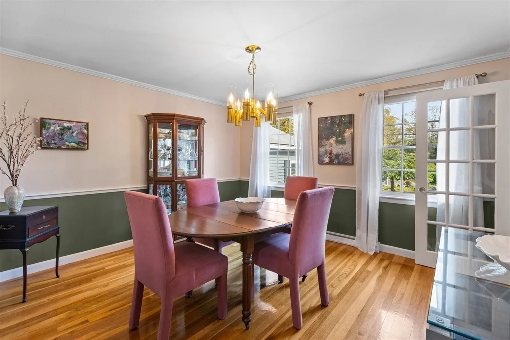 Photo of 349 Arlington St