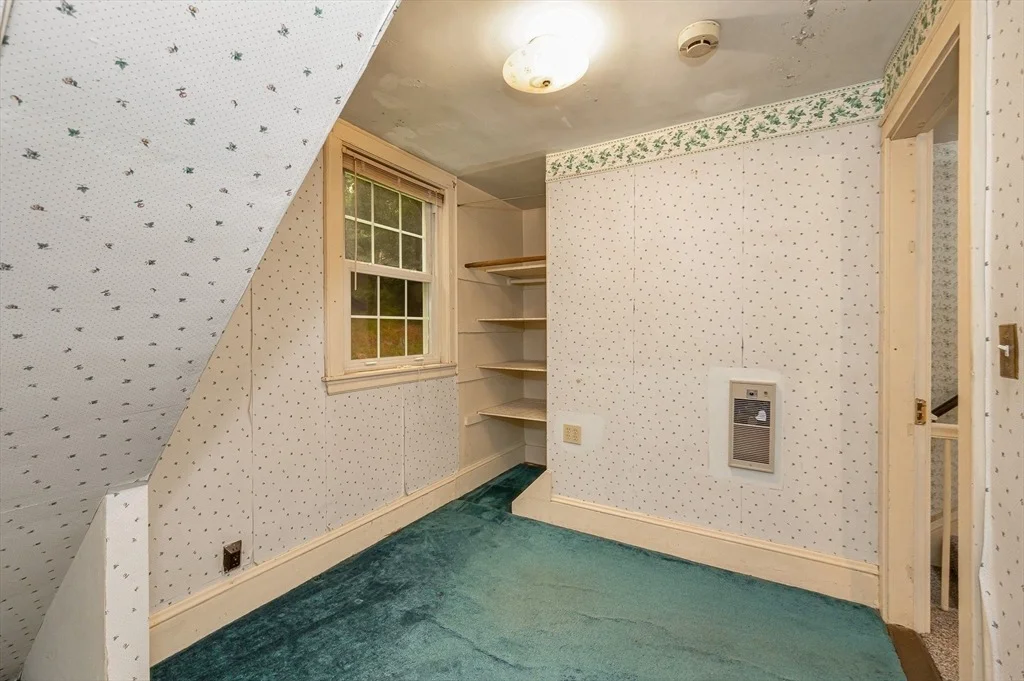 Photo of 160 Forest St