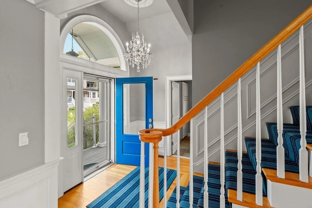 Photo of 35 Doty Ave
