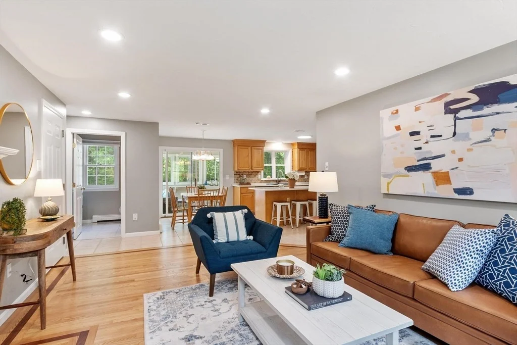 Photo of 10 John Swift Rd
