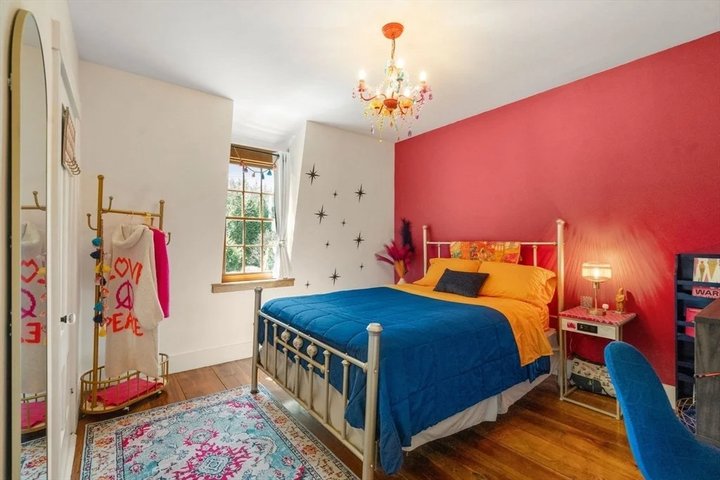 Photo of 165 Gleasondale Road