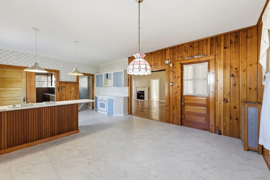 Photo of 18 Cedar St