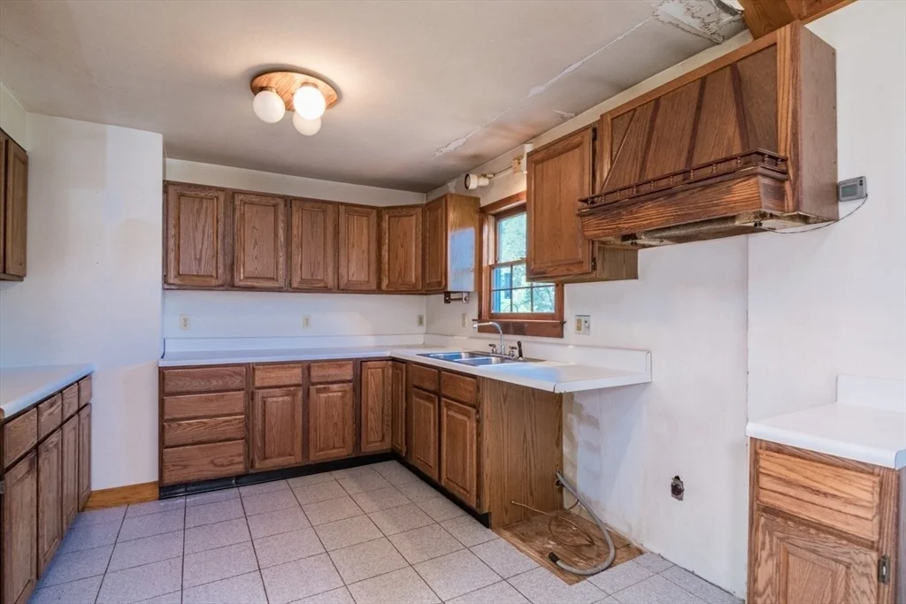 Photo of 49 Parish Rd