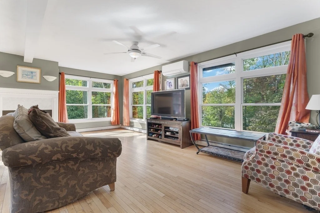 Photo of 59 Norval Ave