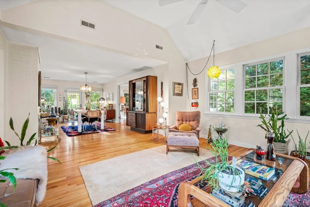 Photo of 7 Exeter St