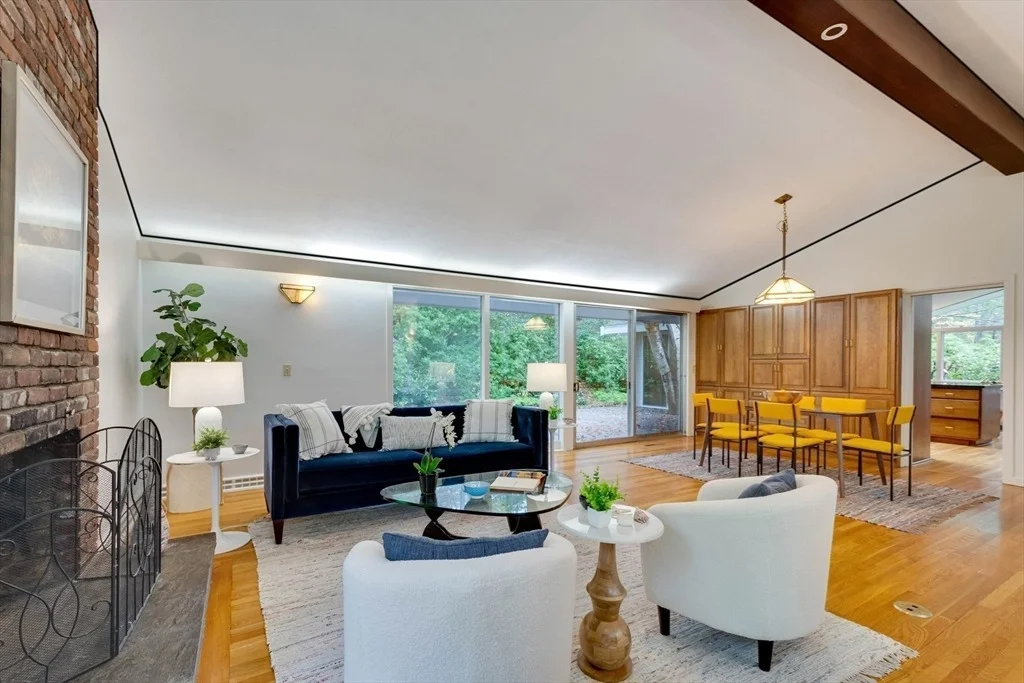 Photo of 12 Laurel Drive