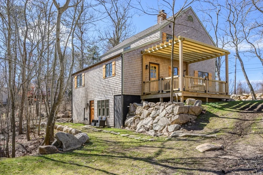 Photo of 309 Great Fields Rd