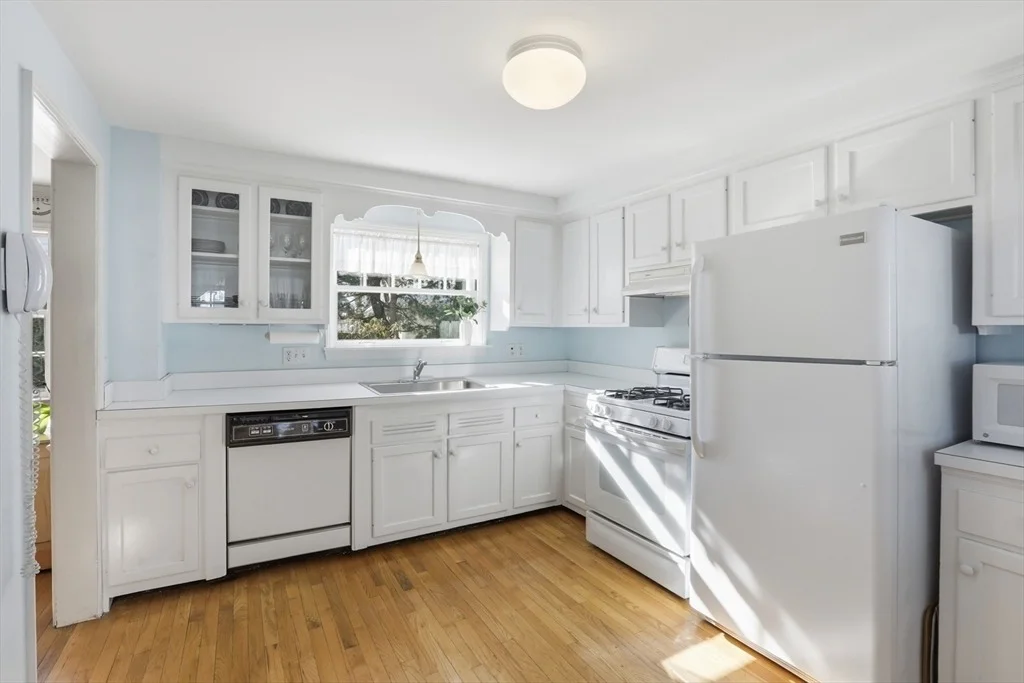 Photo of 2 Canterbury Rd