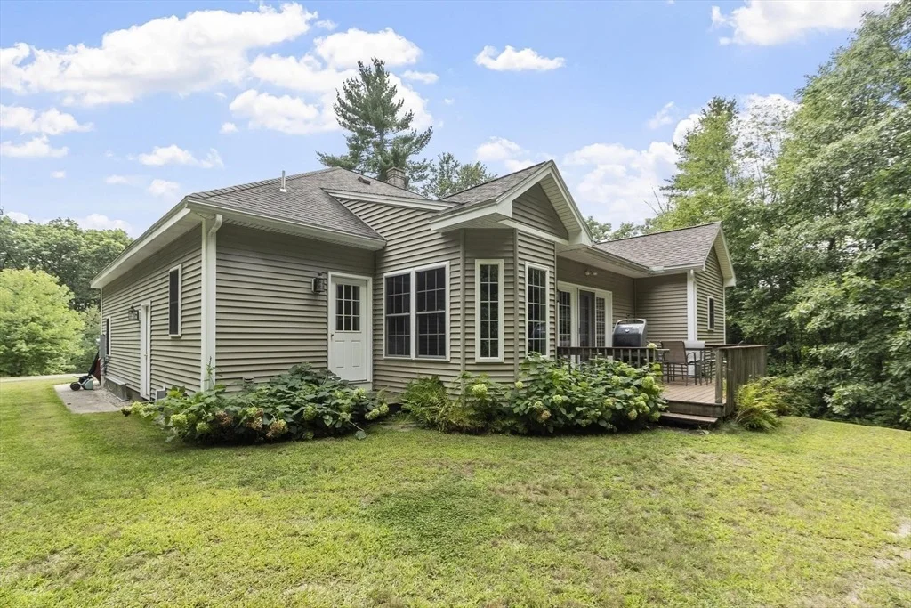 Photo of 6 Pheasant Hill Ln