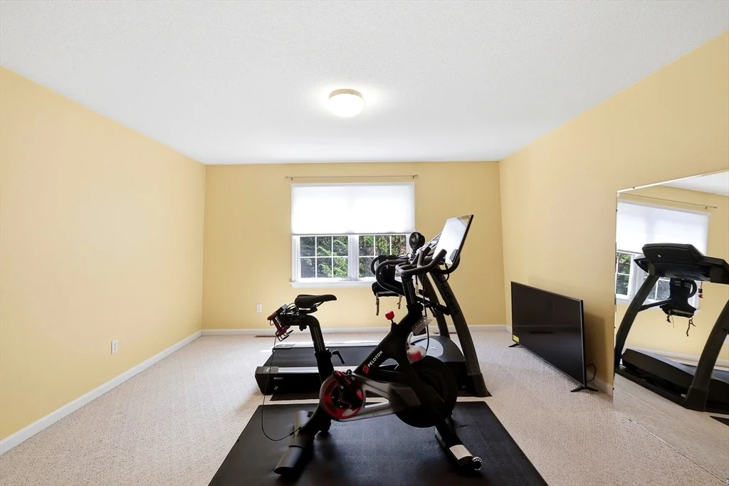 Photo of 8 Wintergreen Cir