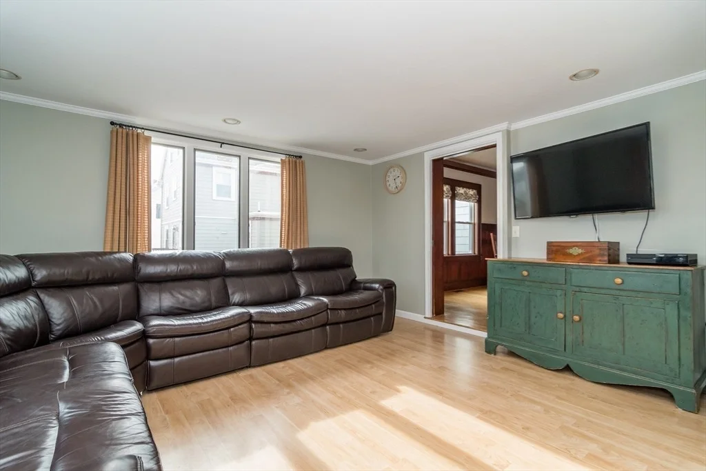 Photo of 20 Everett Avenue
