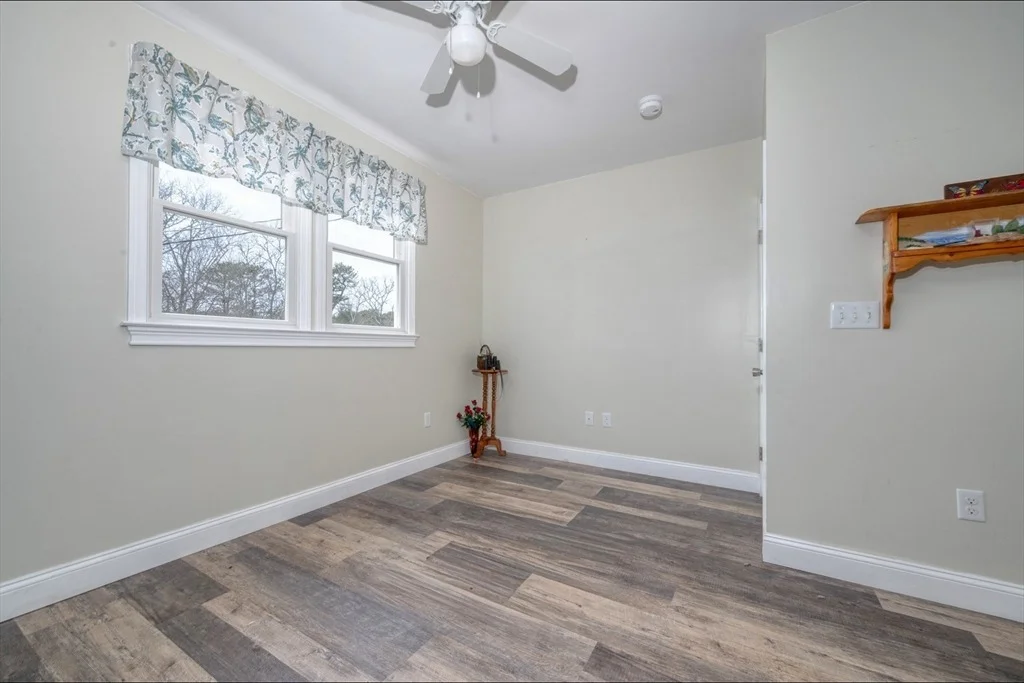 Photo of 1 Barnes St