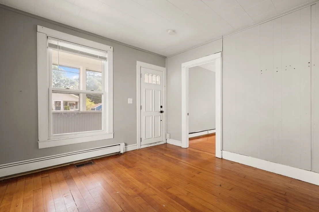 Photo of 75 Sterling Ave