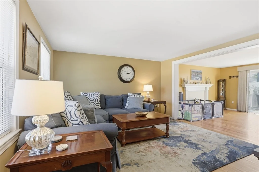 Photo of 23 Bellmore Rd