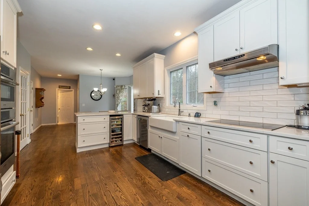 Photo of 142 River Rd