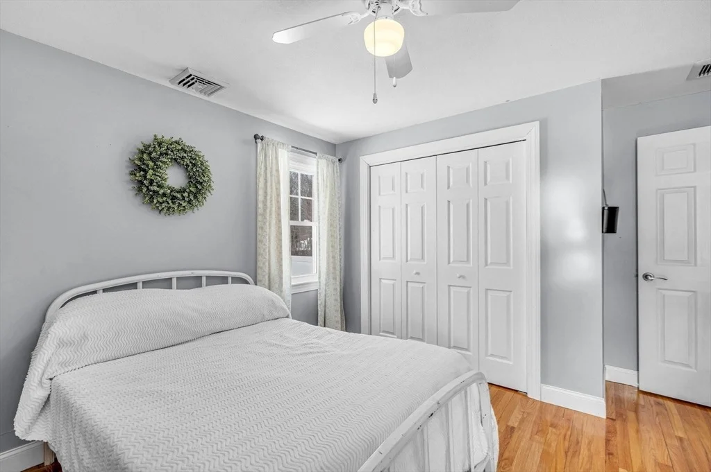 Photo of 92 Ludlow Rd