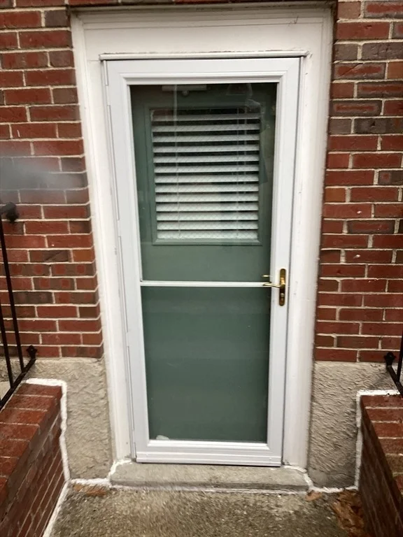 Photo of Unit 403 at 80 Walnut St