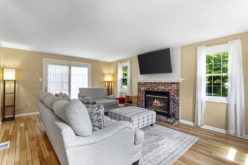 Photo of 5 Redwood St