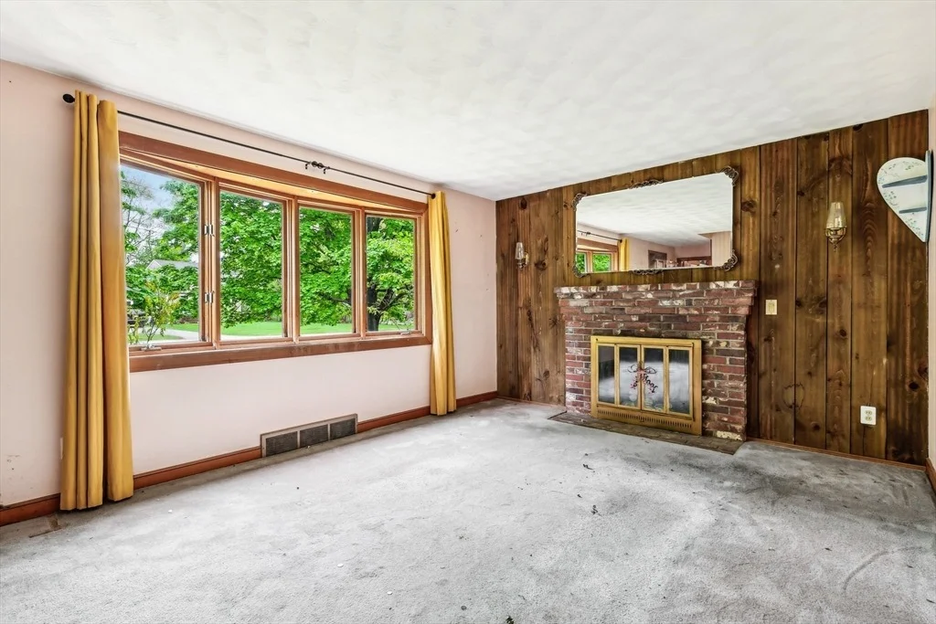 Photo of 24 Richard Dr