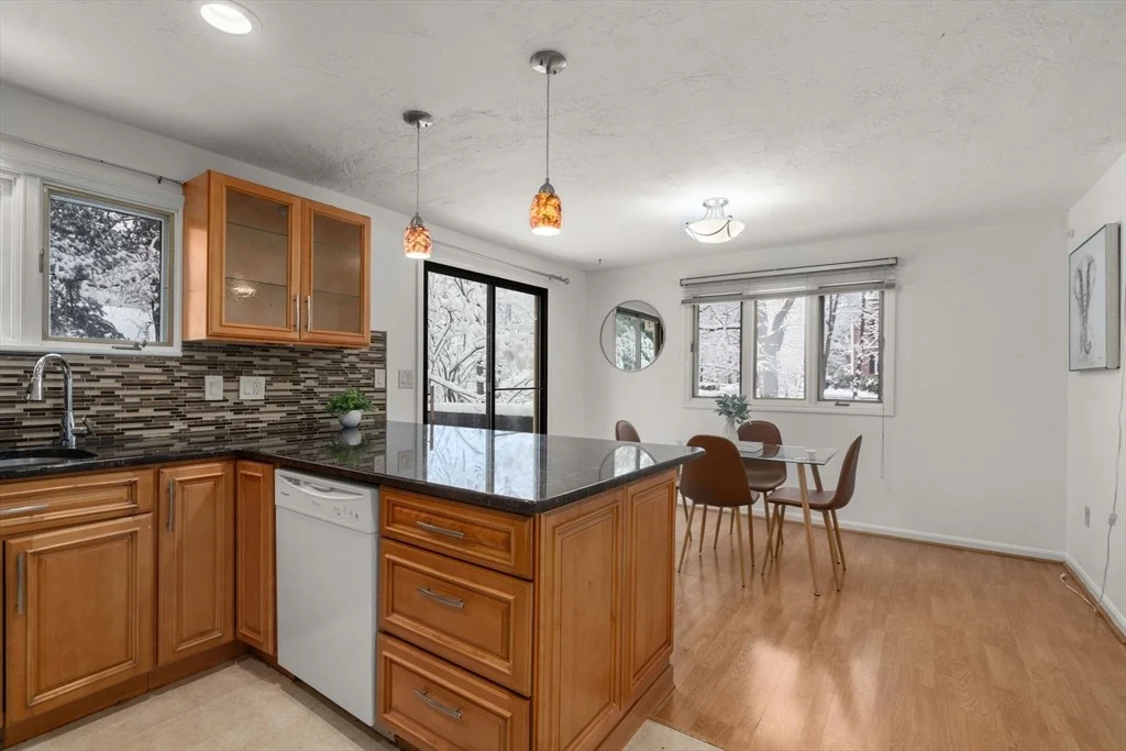 Photo of Unit 1 at 1 Beth Cir