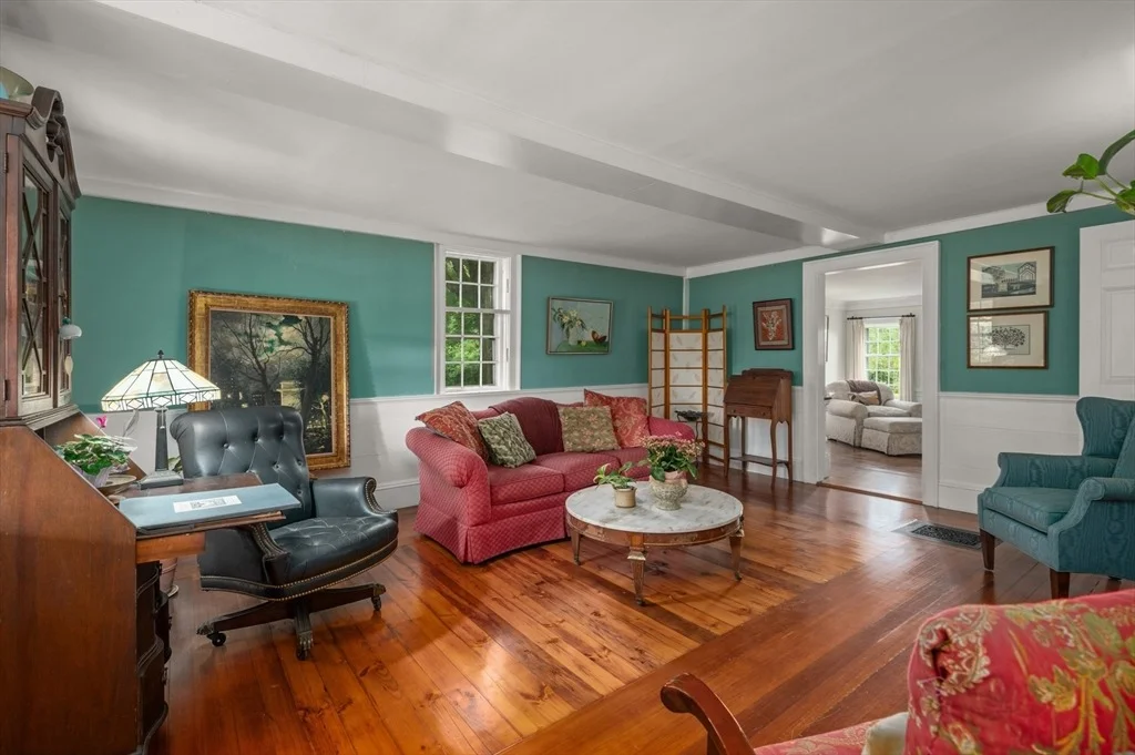 Photo of 33 Reservoir Drive