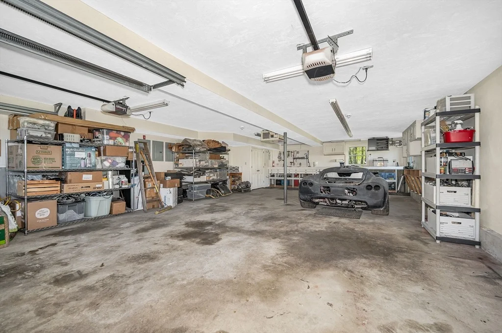 Photo of 12 Dawn Dr