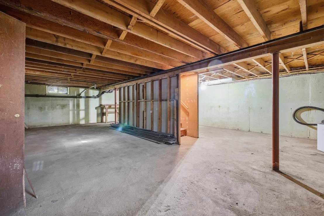 Photo of 65 Bay State Cir