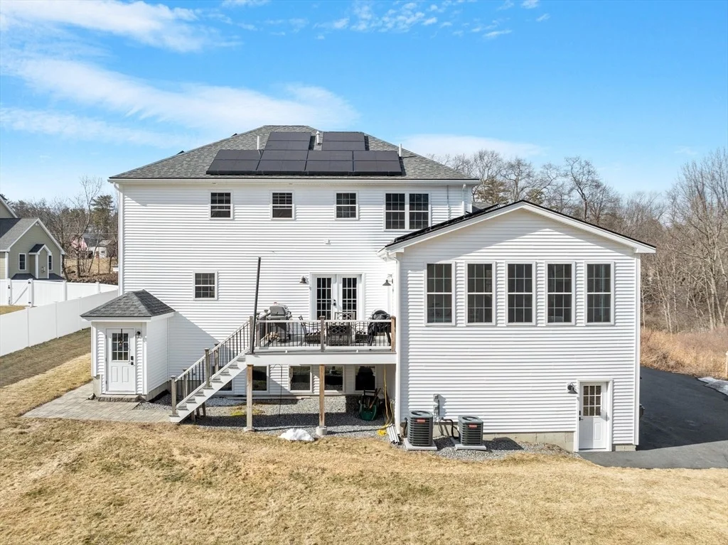 Photo of 285 Salem Rd