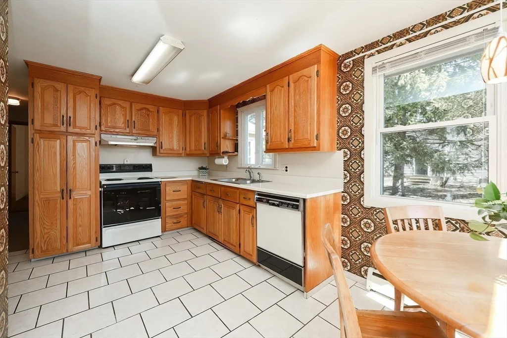 Photo of 65 Patterson Ave