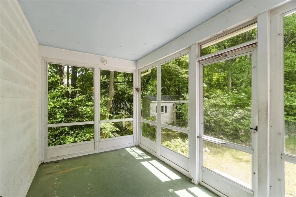 Photo of 12 Abbott Lane