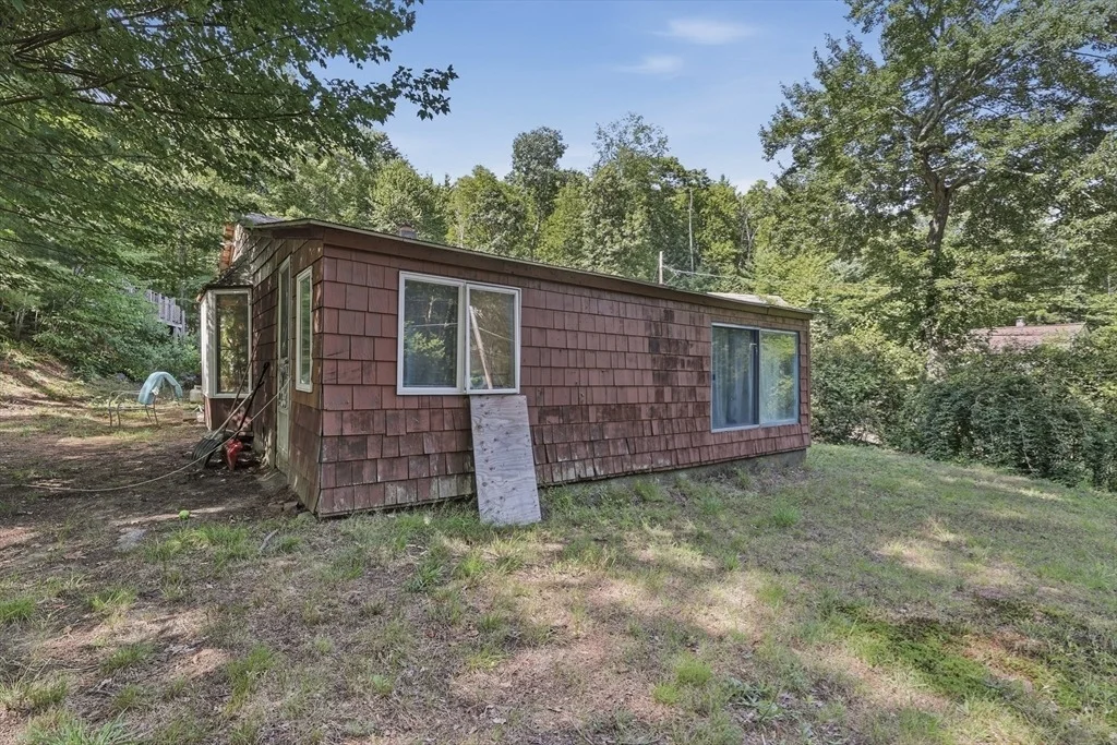Photo of 101 Whitins Rd