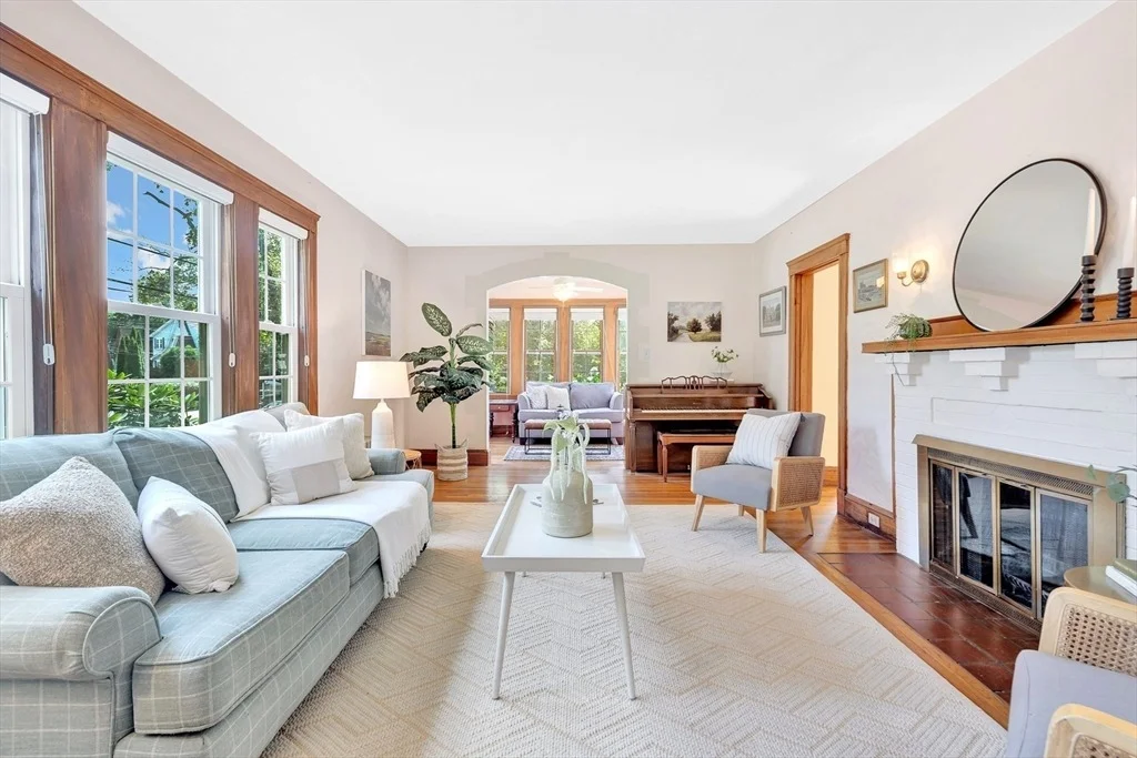 Photo of 321 Park Avenue