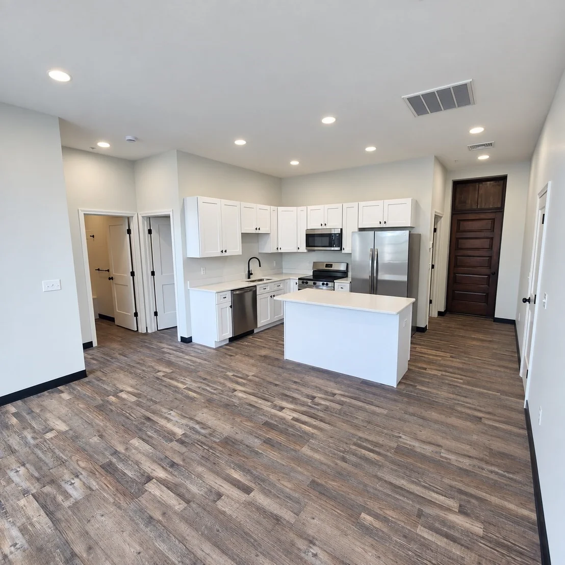 Photo of Unit 102 at 439 Pine St