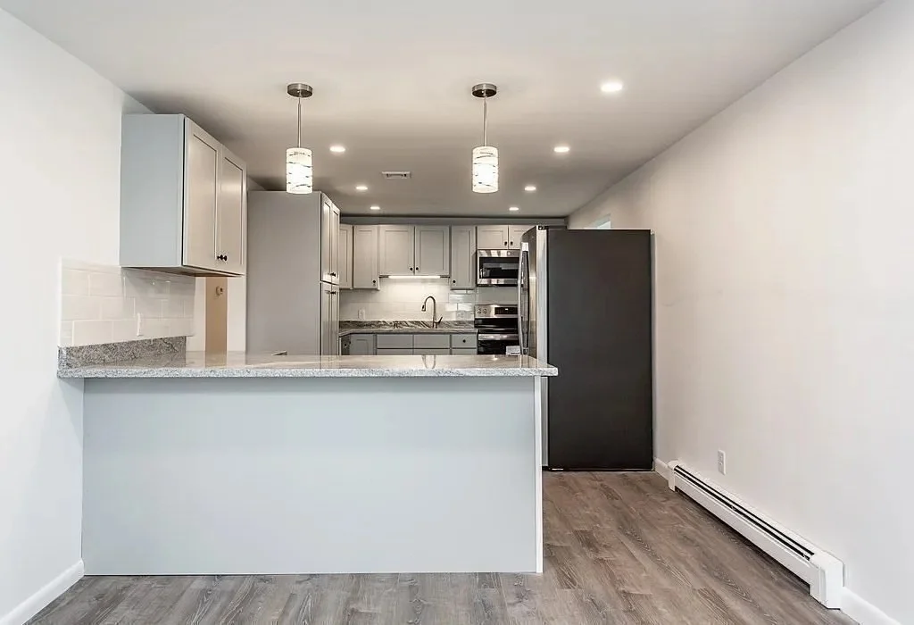 Photo of 164 Hall St