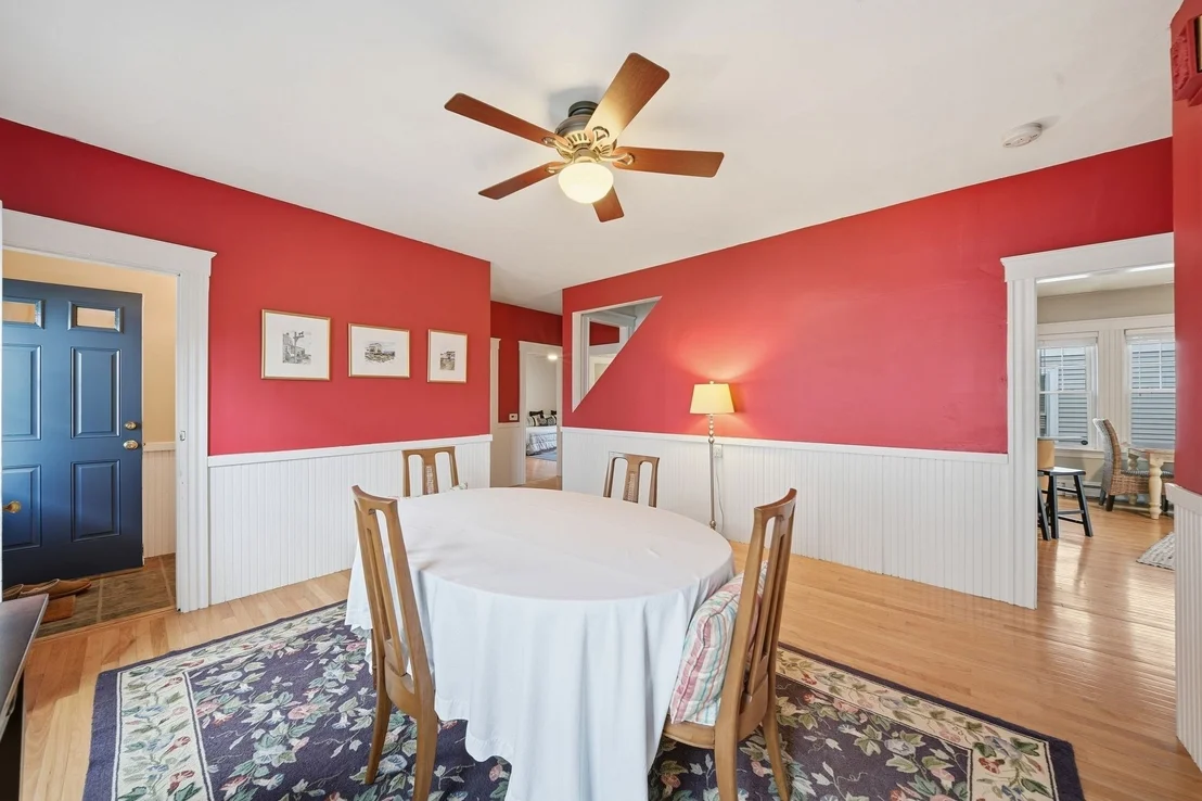 Photo of 196 Middlesex St
