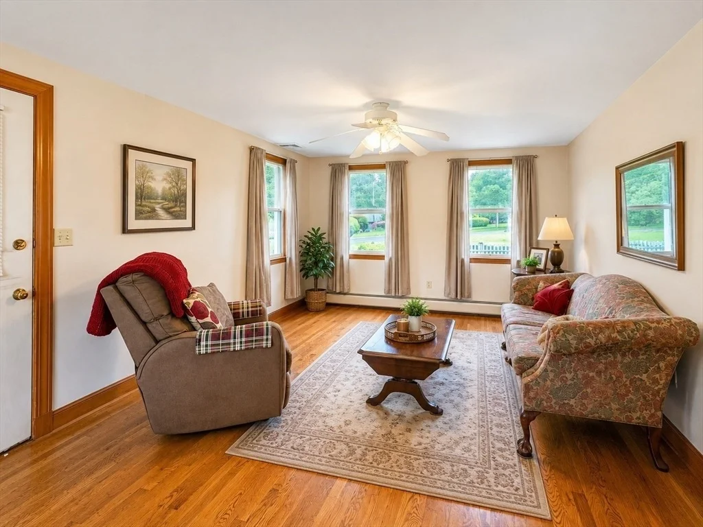 Photo of 69 Standish Rd