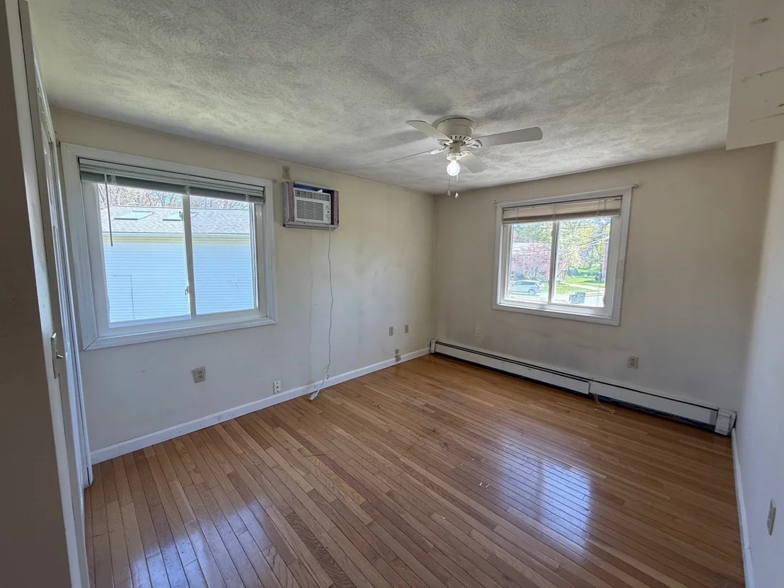 Photo of 22 Leonard Rd