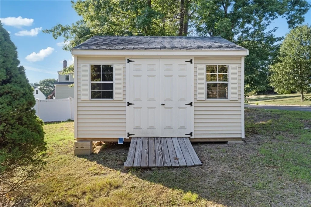 Photo of 18 Evergreen Rd