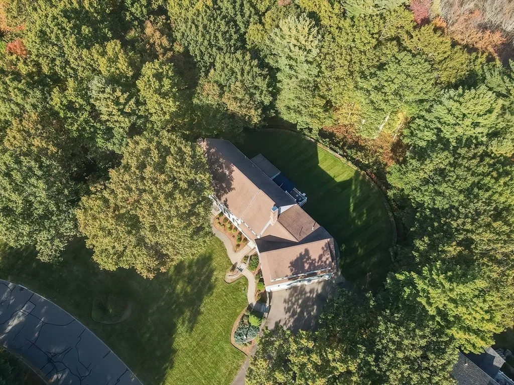 Photo of 19 Windsor Dr.