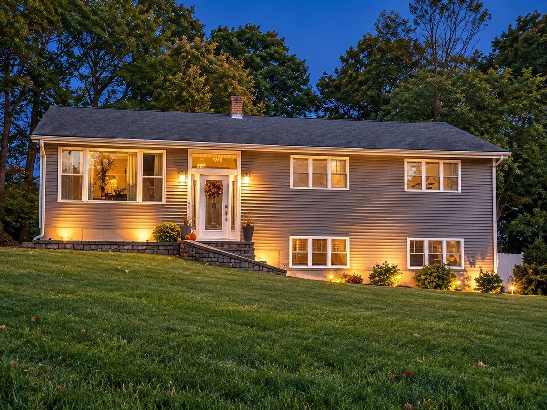 Photo of 35 Macarthur Dr