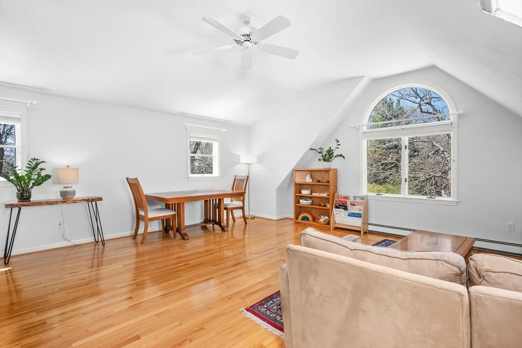 Photo of 98 Whistleberry Drive
